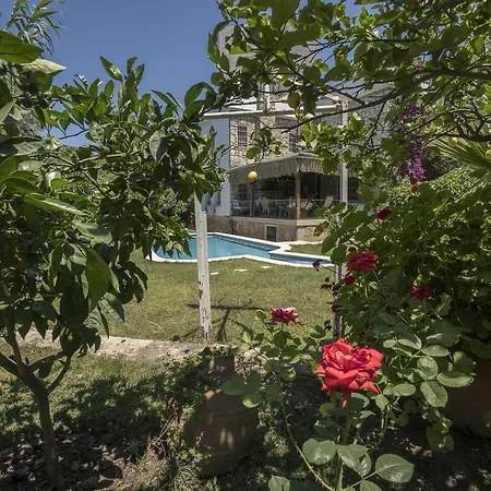 Villa Perla
